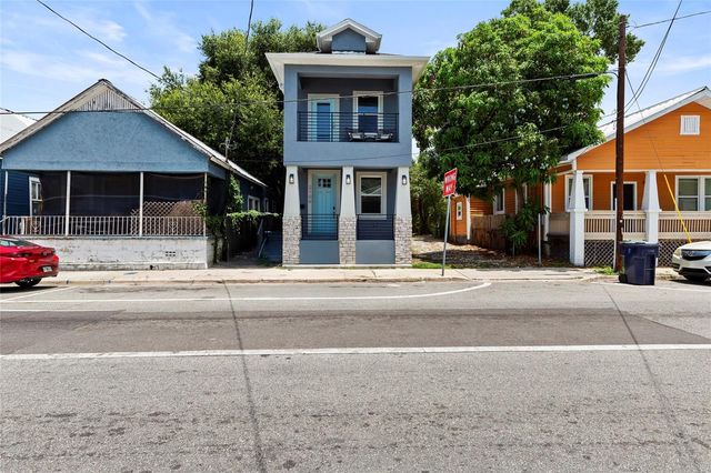 2106 E 17TH AVENUE, Tampa, FL 33605