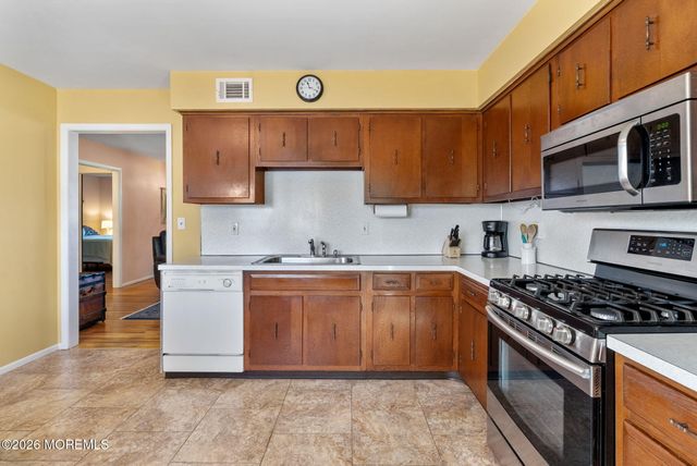 1010 Northstream Parkway, Point Pleasant, NJ 08742