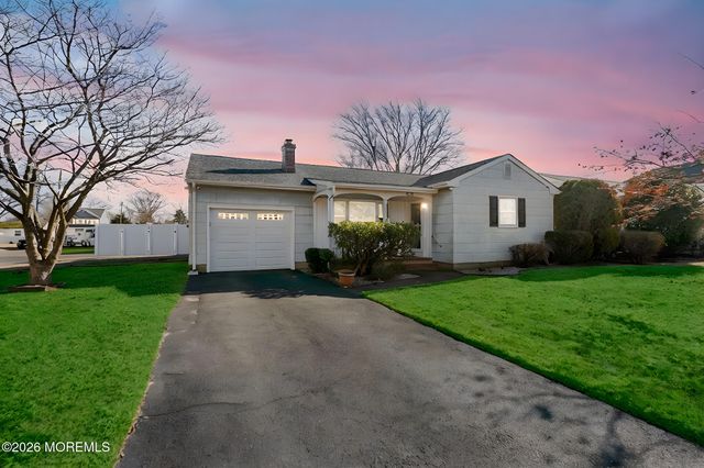 1010 Northstream Parkway, Point Pleasant, NJ 08742