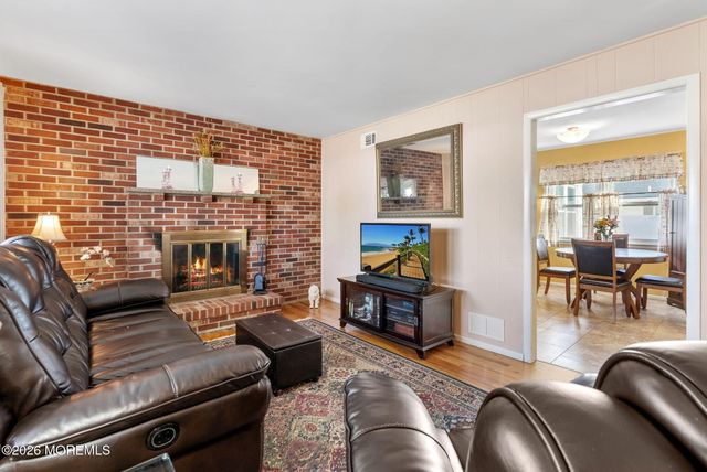 1010 Northstream Parkway, Point Pleasant, NJ 08742