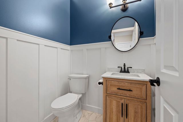 1203 N Burning Bush Lane, Mount Prospect, IL 60056