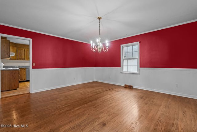 102 James Creek Road, Southern Pines, NC 28387