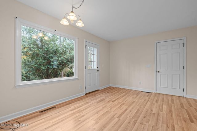 102 James Creek Road, Southern Pines, NC 28387