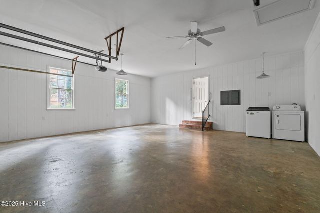 102 James Creek Road, Southern Pines, NC 28387