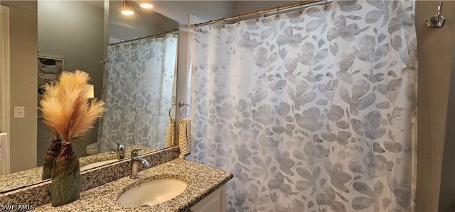 520 Crossfield CIR, Naples, FL 34104