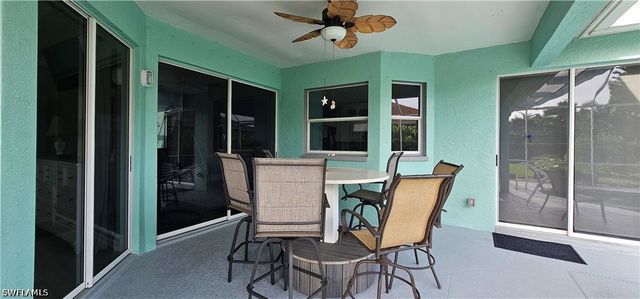 520 Crossfield CIR, Naples, FL 34104