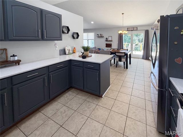 56511 Janapas Trail, Hannibal, MO 63401