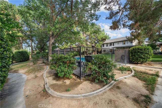 4721 W Avenue M14, Quartz Hill, CA 93536