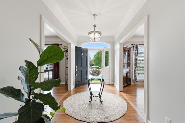 2008 Hunterwood Dr, Brentwood, TN 37027