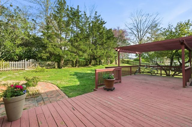 2008 Hunterwood Dr, Brentwood, TN 37027