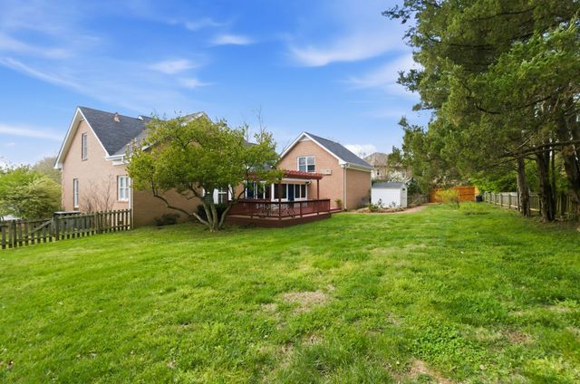 2008 Hunterwood Dr, Brentwood, TN 37027