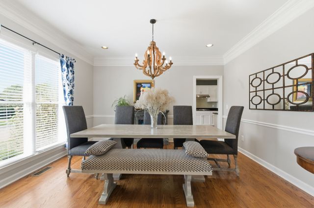 2008 Hunterwood Dr, Brentwood, TN 37027