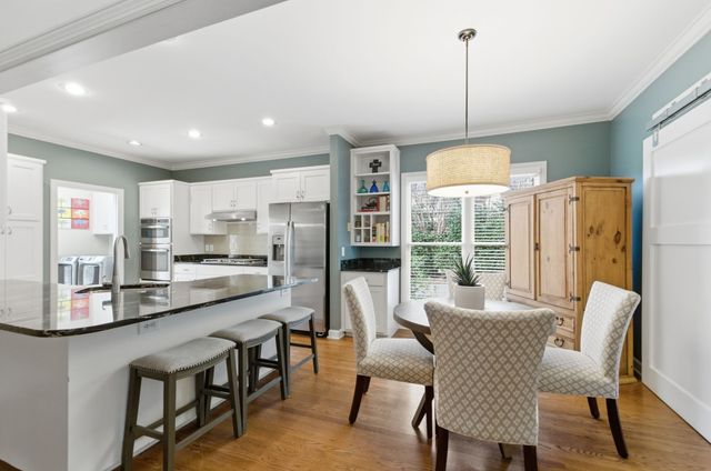 2008 Hunterwood Dr, Brentwood, TN 37027