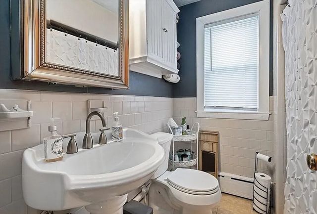 289 Milton St 1, Dedham, MA 02026