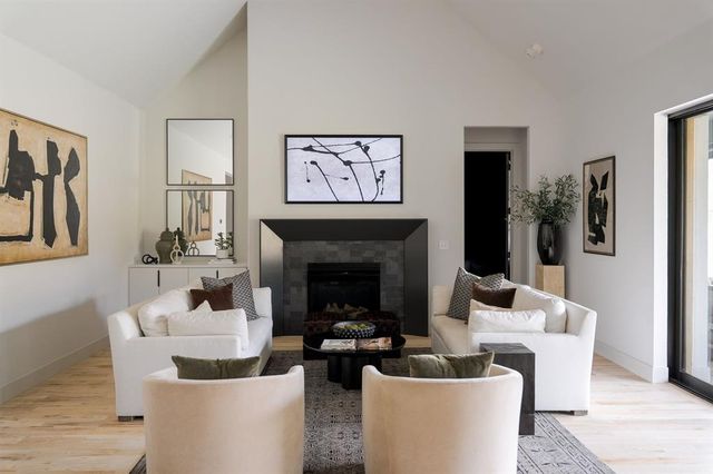 391 Old Creek Road, Edmond, OK 73034