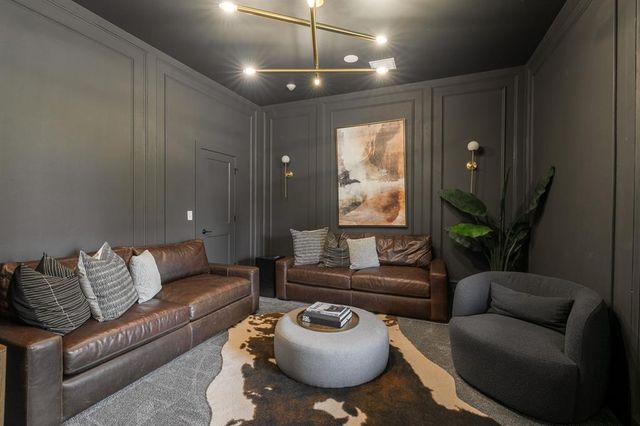 391 Old Creek Road, Edmond, OK 73034