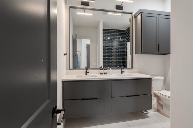 391 Old Creek Road, Edmond, OK 73034