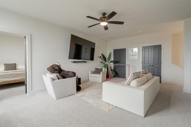 391 Old Creek Road, Edmond, OK 73034