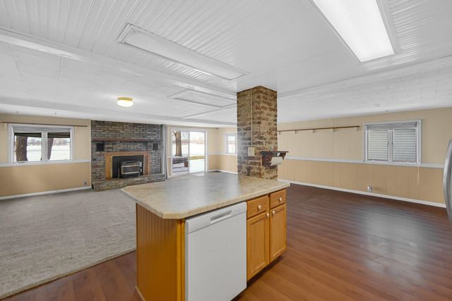 3593 Lake Shore Drive, Bremen, IN 46506