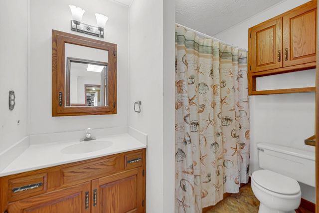 3593 Lake Shore Drive, Bremen, IN 46506