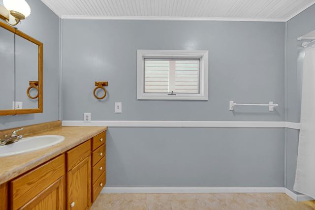 3593 Lake Shore Drive, Bremen, IN 46506