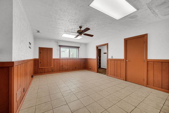 3593 Lake Shore Drive, Bremen, IN 46506