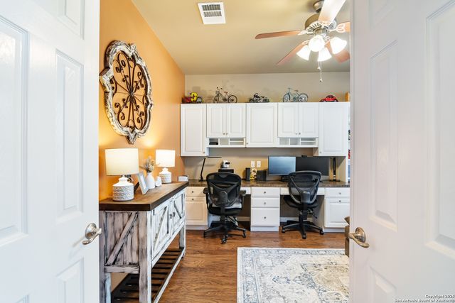 13110 Five Brooks, Helotes, TX 78023