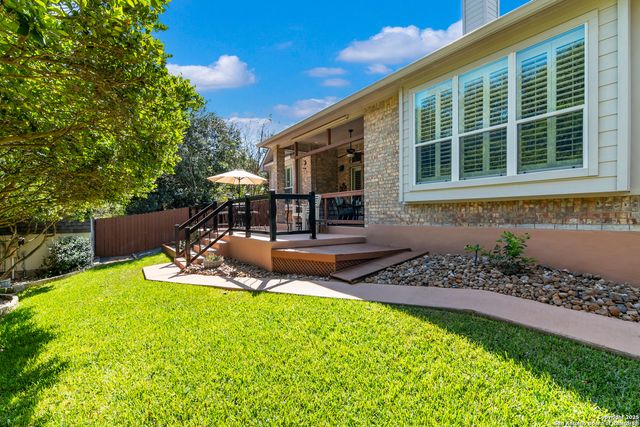 13110 Five Brooks, Helotes, TX 78023