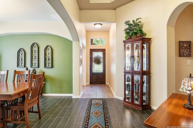 13110 Five Brooks, Helotes, TX 78023