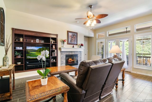 13110 Five Brooks, Helotes, TX 78023