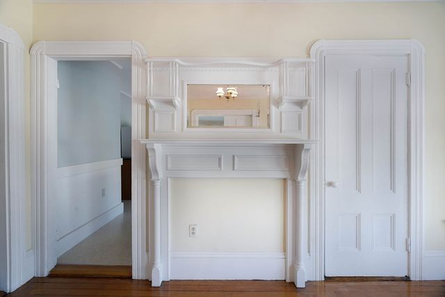 2 Messervy St. 1, Salem, MA 01970