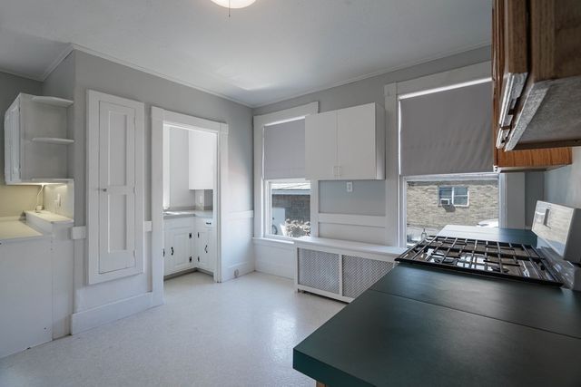 2 Messervy St. 1, Salem, MA 01970