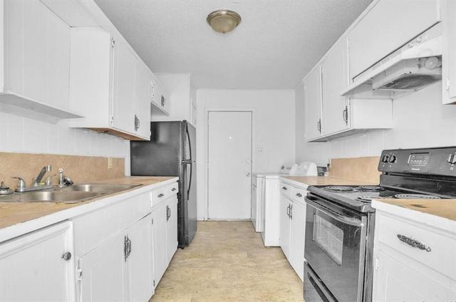 713 Bradley Street, Lake Charles, LA 70607