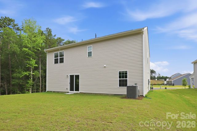 1821 River Crossing Lane, Edgemoor, SC 29712