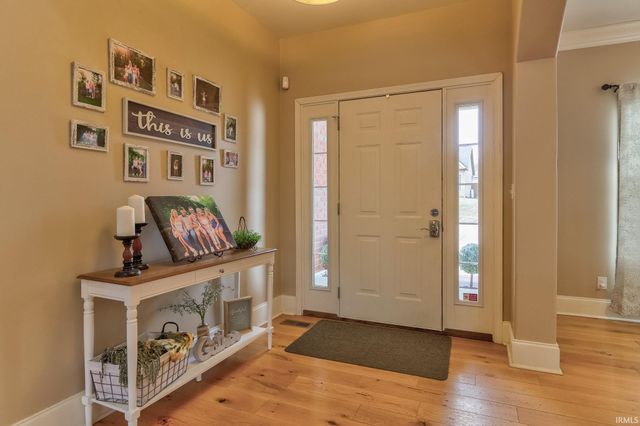 4288 Hilldale Drive, Newburgh, IN 47630