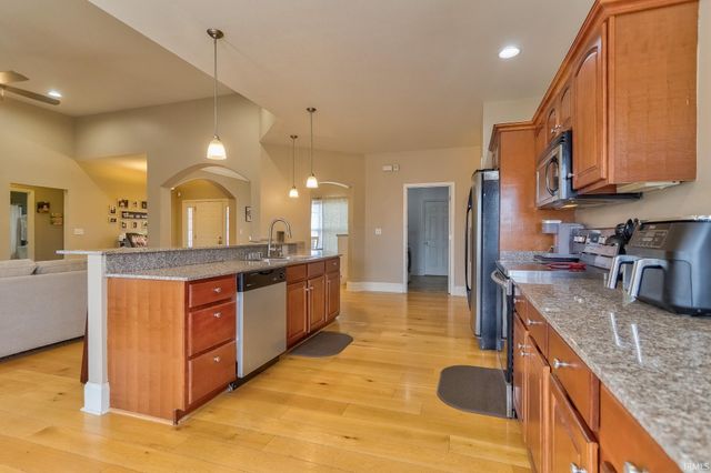 4288 Hilldale Drive, Newburgh, IN 47630