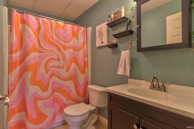 4288 Hilldale Drive, Newburgh, IN 47630