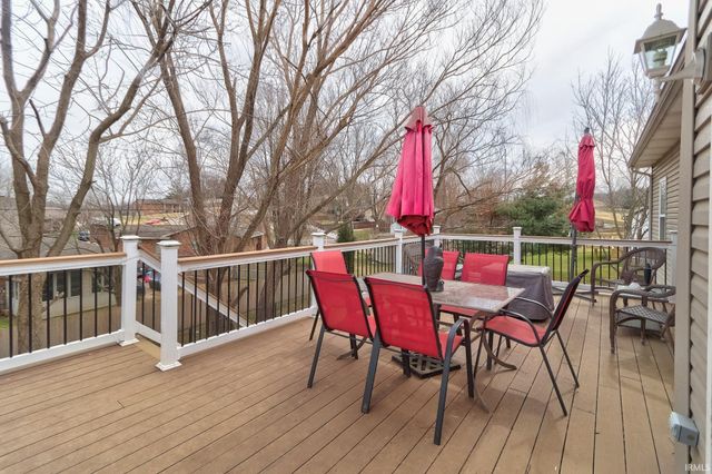 4288 Hilldale Drive, Newburgh, IN 47630