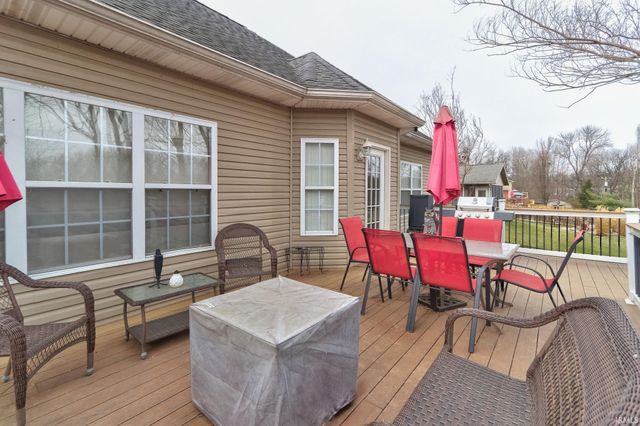 4288 Hilldale Drive, Newburgh, IN 47630