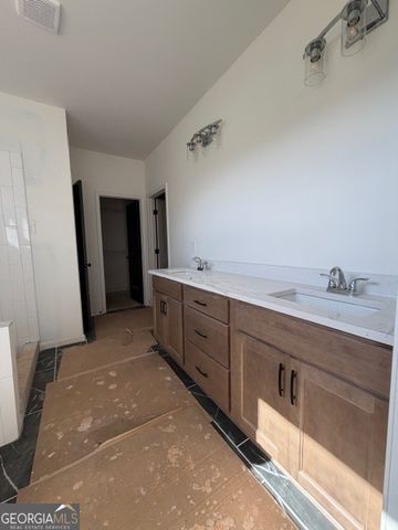 226 Robert Williams Road, Pine Mountain, GA 31822