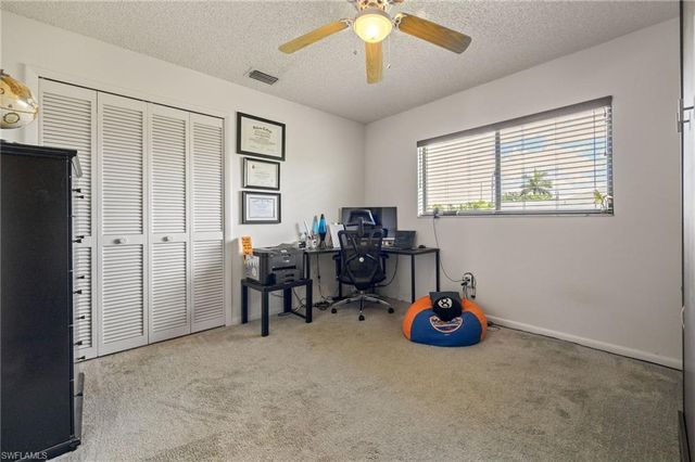 132 SW 34th LN, Cape Coral, FL 33914