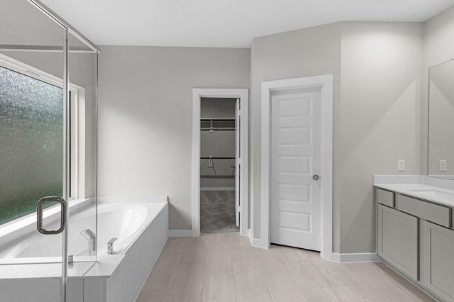 1707 Pecan Woods Lane, Conroe, TX 77301