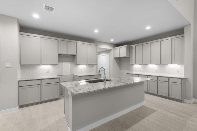 1707 Pecan Woods Lane, Conroe, TX 77301