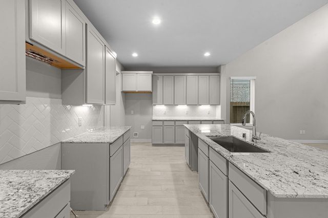 1707 Pecan Woods Lane, Conroe, TX 77301