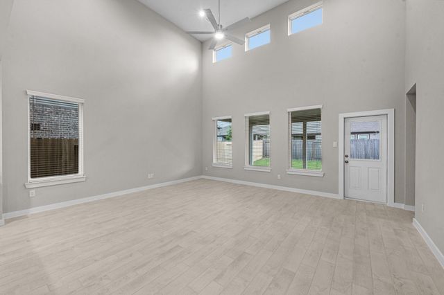 1707 Pecan Woods Lane, Conroe, TX 77301