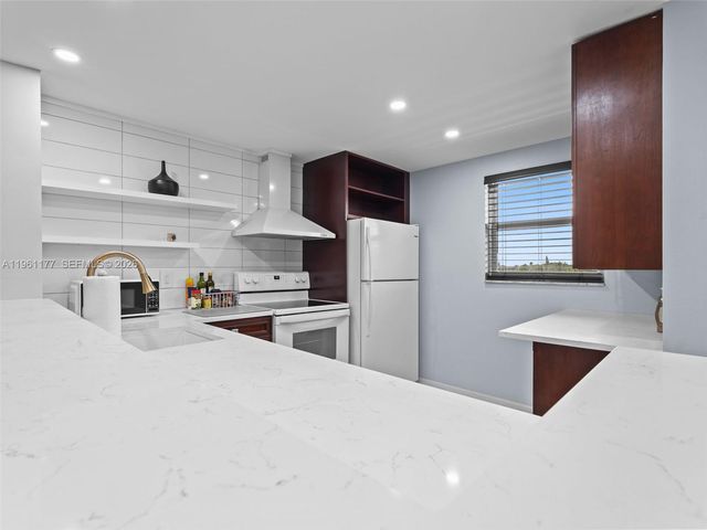 2601 NE 3rd Ct 4030, Boynton Beach, FL 33435