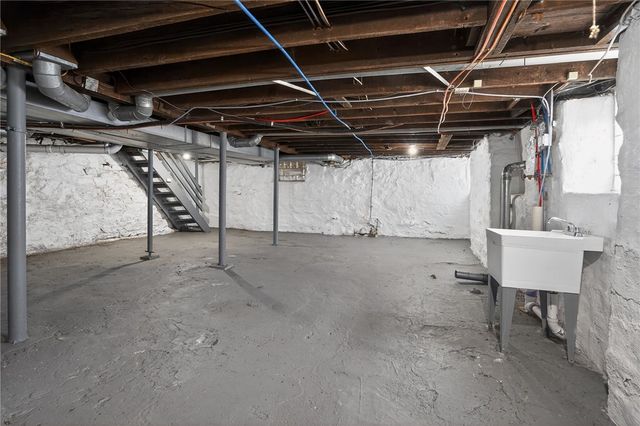 446 N School St, Avalon, PA 15202