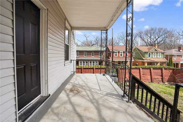 446 N School St, Avalon, PA 15202