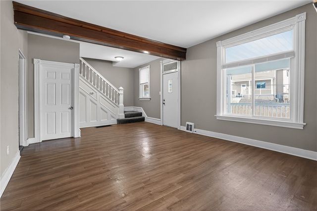 446 N School St, Avalon, PA 15202