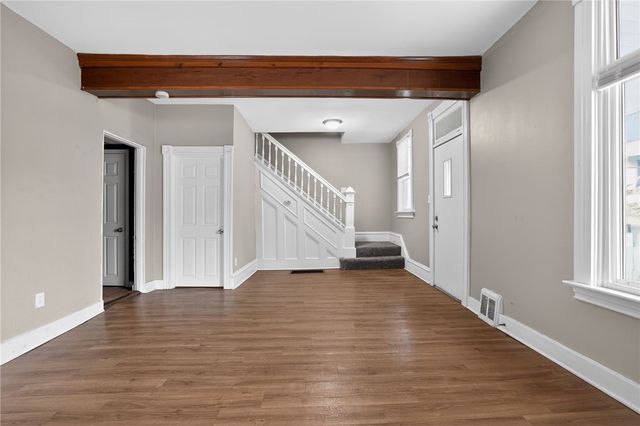 446 N School St, Avalon, PA 15202